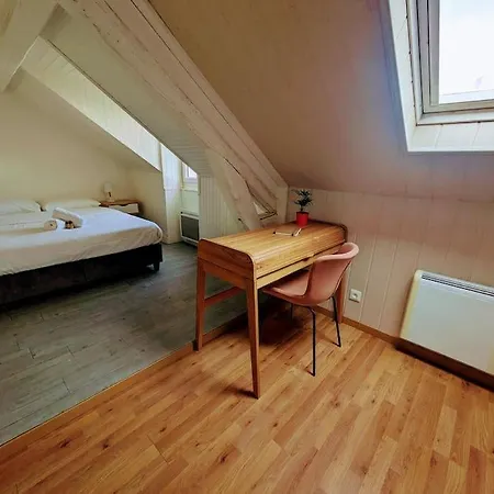 Charming Apartment, With Harbor View, Center *