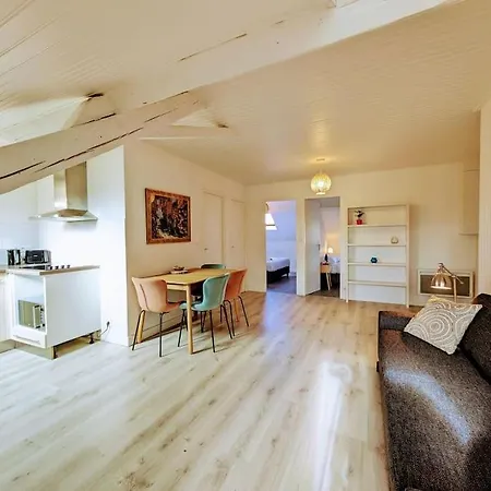 Appartamento Charming Apartment, With Harbor View, Center Pornic